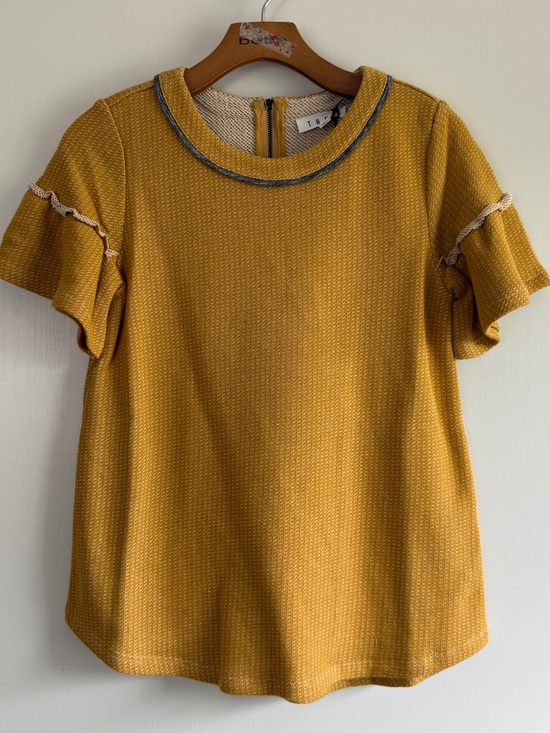 THML Tops - THML Women’s Mustard Yellow and White Woven Knit Ruffle Short Sleeve Top NWT